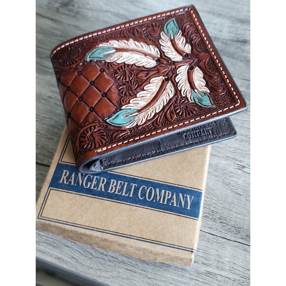 Western Chestnut Leather Bi-fold Wallet Floral FeatersTooled Basket Weave - Picture 9 of 9